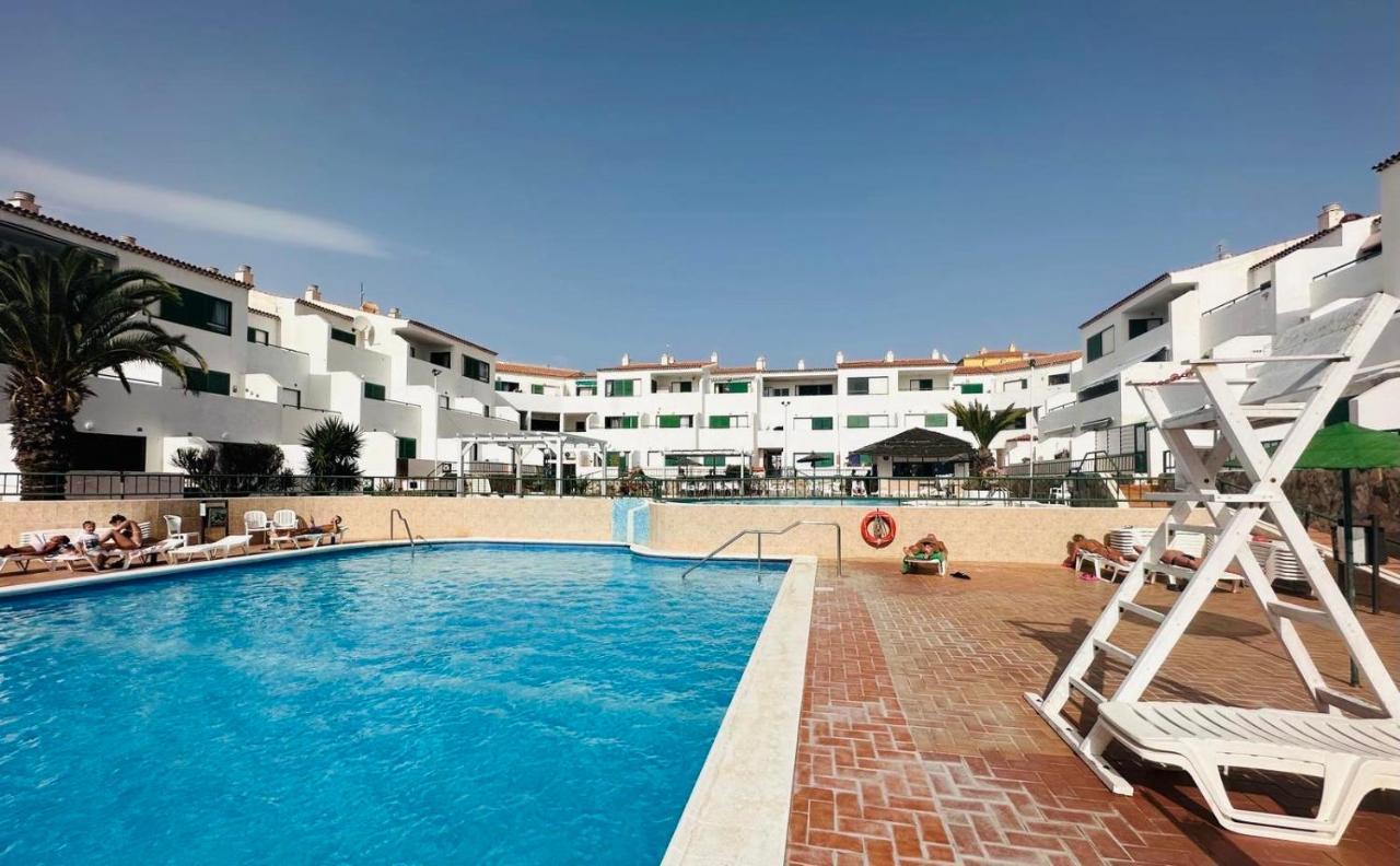 Alondras Park Mialsoma Apartment Arona  Eksteriør billede